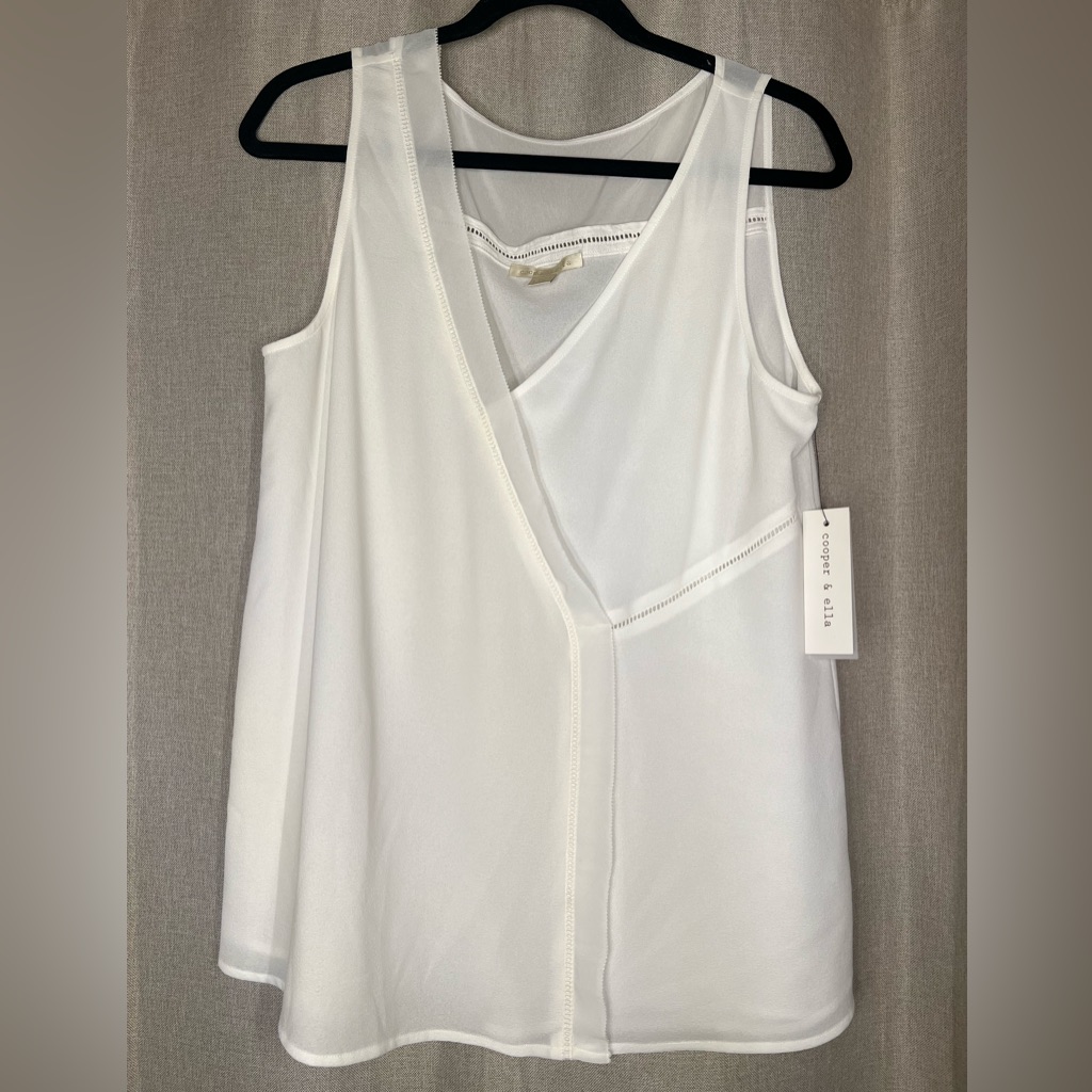 Beautiful Cooper Ella VNeck Beautiful Cooper Ella VNeck
